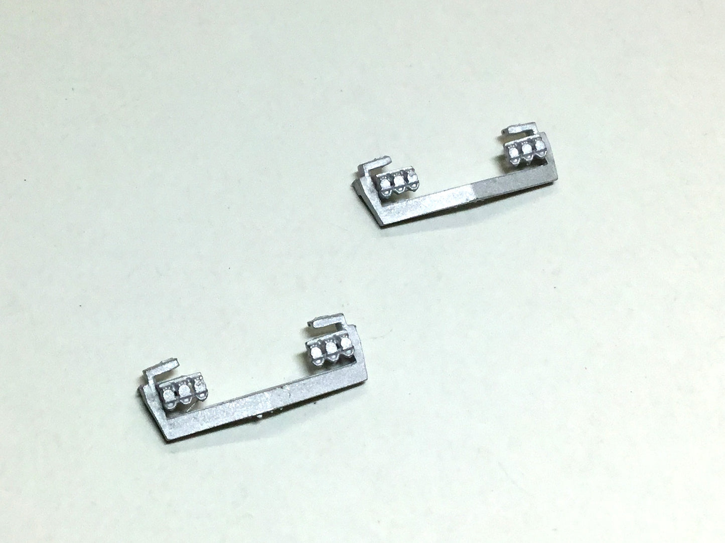 荷電/クモハ123 スカート