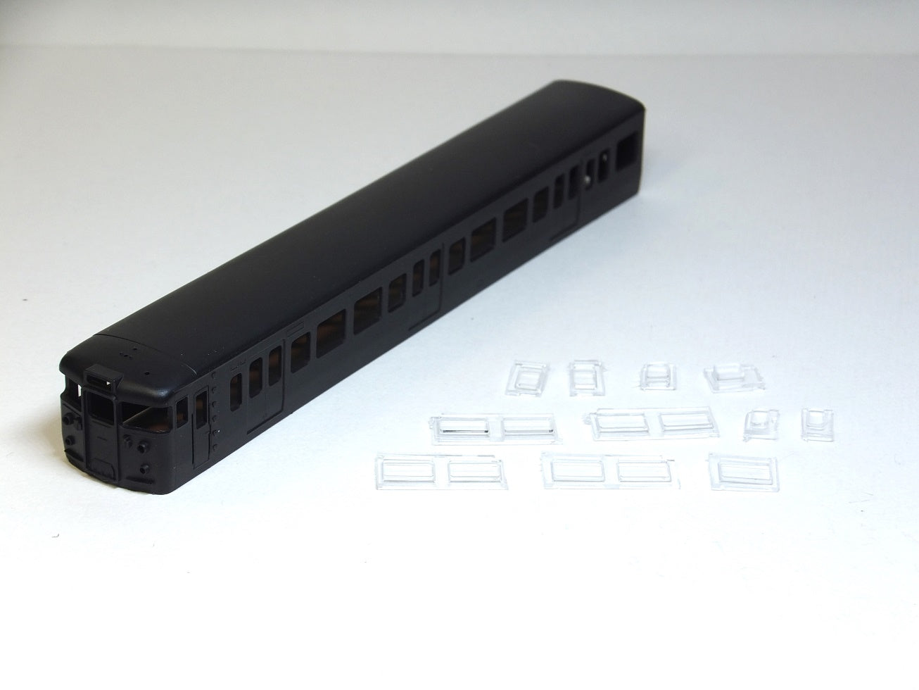 クハ115-600 一体成型ボディキット